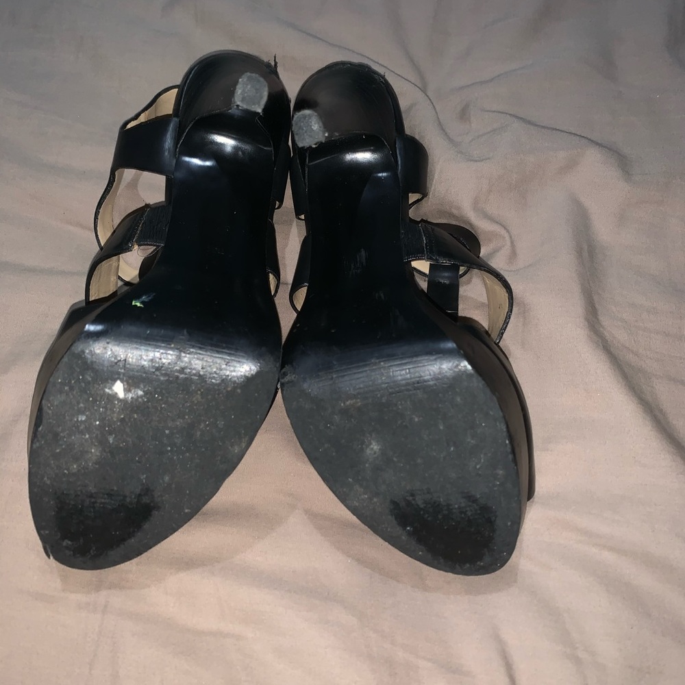 Guess Stilettos size 8